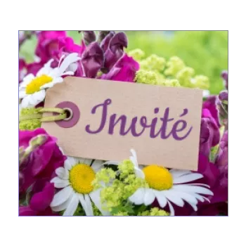 etiquette mariage table fleur mauve 